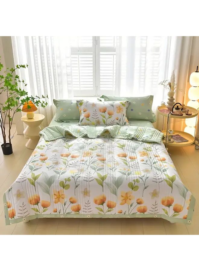 Falling Flowers Hypoallergenic All Season Polyester Comforter 70 87 x 78 74 Inches Machine Washable for Home Office Travel - Image 2